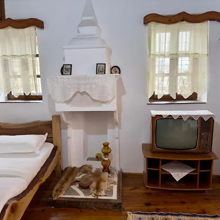 Ansel Three-bedroom Museum House Since 1720 公寓 培拉特