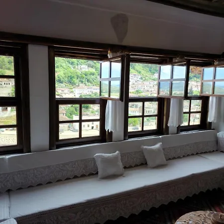 Ansel Three-bedroom Museum House Since 1720