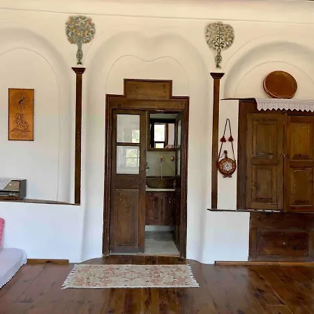 Ansel Three-bedroom Museum House Since 1720 培拉特